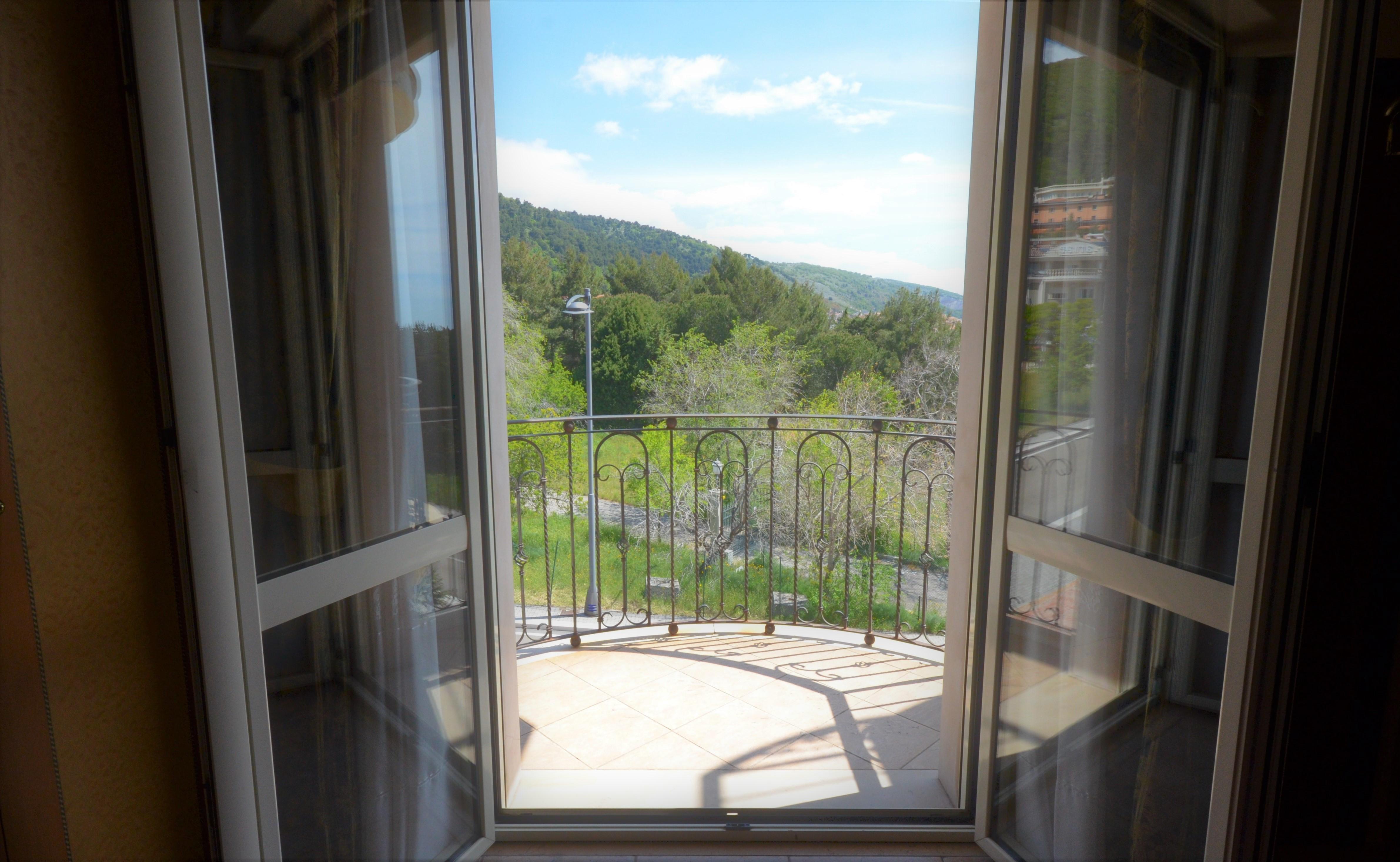 San Giovanni Rotondo Palace - Alihotels Eksteriør billede