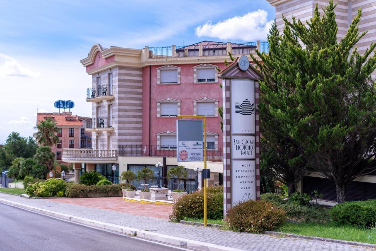 San Giovanni Rotondo Palace - Alihotels Eksteriør billede
