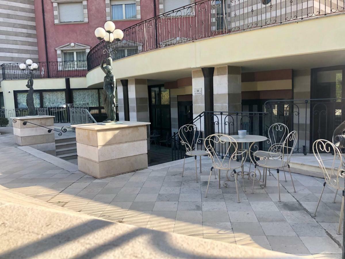 San Giovanni Rotondo Palace - Alihotels Eksteriør billede