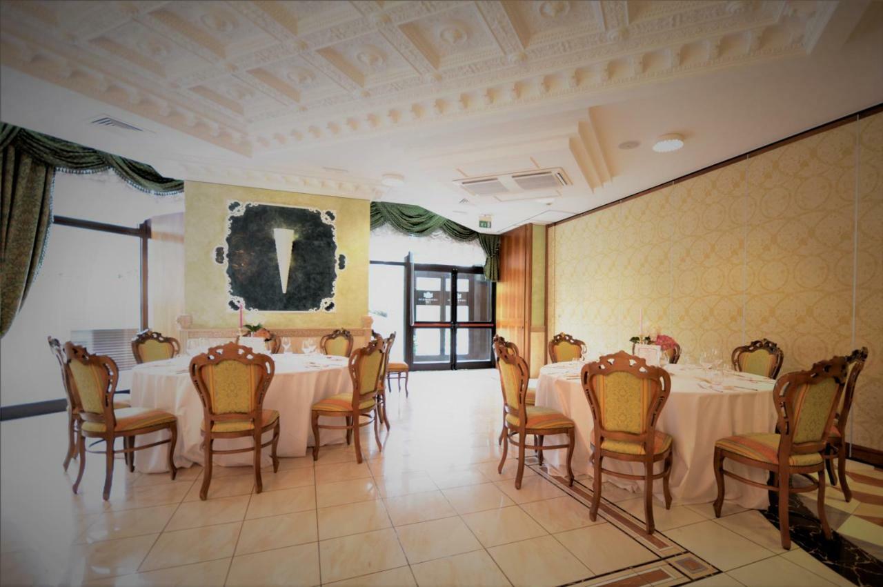 San Giovanni Rotondo Palace - Alihotels Eksteriør billede